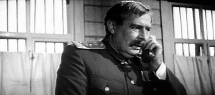 Ivan Dmitriev in Armiya Tryasoguzki snova v boyu (1967)