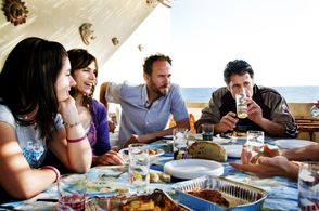 Raoul Bova, Emiliano Campagnola, and Stefania Montorsi in La nostra vita (2010)