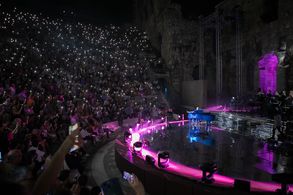 Desmond Child Rocks The Parthenon, Athens 2022