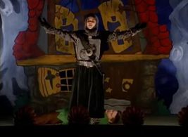 Nicole Fugere and Brody Smith in The New Addams Family (1998)