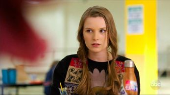 Madison Thompson on ABC's Kevin (Probably) Saves the World