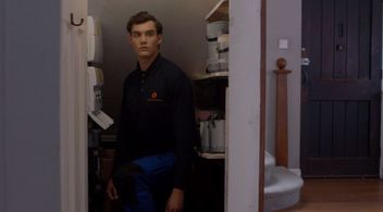 Matthew James Ovens in Humans (2015)