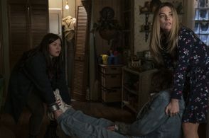 Annie Murphy, Mary Hollis Inboden, and Alex Bonifer in Kevin Can F**k Himself: Mrs. McRoberts Is Dead (2022)