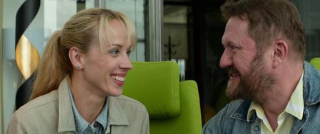 Karel Zima and Petra Hrebícková in Stestí je krásná vec (2020)