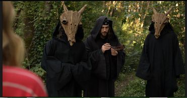 Andrew J. West and Elizabeth Lail in Dead of Summer (2016)