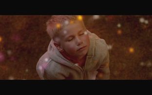 Pelle Falk Krusbæk in Helium (2013)