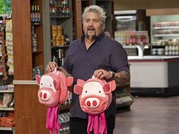 Guy Fieri in Guy's Grocery Games: Pork-a-Palooza (2018)