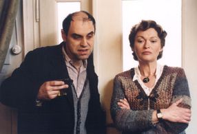 Miroslav Táborský and Valérie Zawadská in I ve smrti sami (2004)