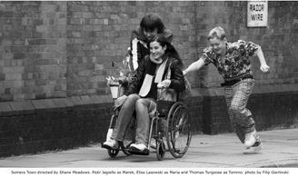 Thomas Turgoose, Elisa Lasowski, and Piotr Jagiello in Somers Town (2008)