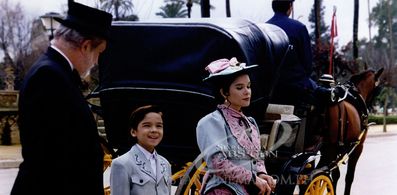 Jaclyn Jose, Tom Taus, and Bon Vibar in Cedie (1996)