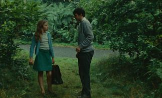 Madeleine Desdevises and Claude Hébert in The Hussy (1979)