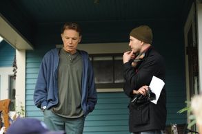 Bruce Greenwood with director Jim Cliffe in 'Donovan's Echo'.