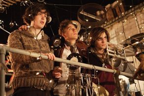 Robert Pattinson, Johnny White, and Mike Pearce in How to Be (2008)