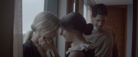 Guy Kent, Marta Gastini, and Salóme Gunnarsdóttir in Autumn Lights (2016)
