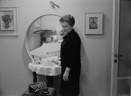 Fanny Lubitsch in Slow Down (1967)