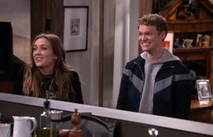 Peter Graham & Billie Lourd in Bi-Plane (Will & Grace)