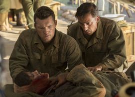 Sam Worthington and Richard Pyros in Hacksaw Ridge