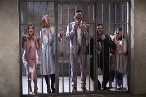 John Stamos, Lori Loughlin, Jodie Sweetin, Carla Jimenez, and Juan Pablo Di Pace in Fuller House (2016)