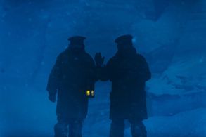 Jared Harris and Joe Hurst in The Terror (2018)