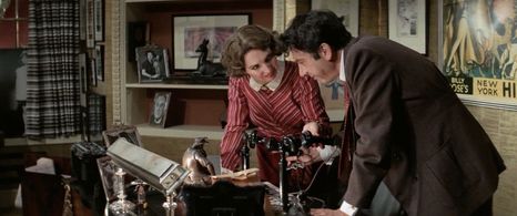 Bea Busch and Eugene Troobnick in Funny Lady (1975)