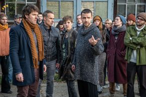 Marco Girnth, Steffen Schroeder, Elisa Ueberschär, and Jonas Minthe in Leipzig Homicide (2001)