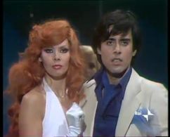 Gloria Paul and Teo Teocoli in Valentina, una ragazza che ha fretta (1977)