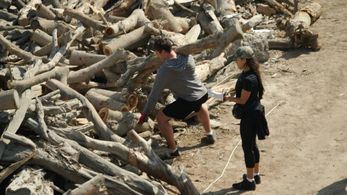 Cody Nickson and Jessica Graf in The Amazing Race (2001)