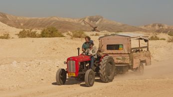 Shmuel Vilozni and Yoel Rozenkier in 35 Downhill (2022)