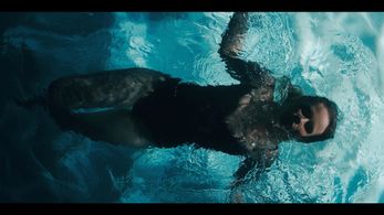 Ashleigh Stewart in Ashleigh Stewart: Velvet Morning (2021)