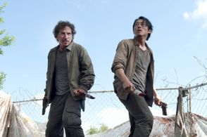 Michael Traynor and Steven Yeun in The Walking Dead (2010)
