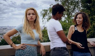 Theresa Mußmacher, Aron Keleta, and Sélynne Silver in Fetzenleben (2021)