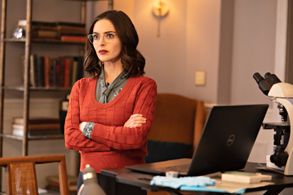 Brooke Lyons in Lincoln Rhyme: Hunt for the Bone Collector: Open Warfare (2020)