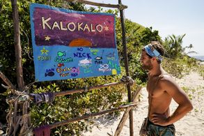 Alec Merlino in Survivor (2000)