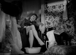 Marianne Löfgren in Crisis (1946)