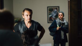 Towns W. Sanford and Joshua R. Todd in Magical Mystery Cure (2016)