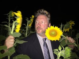 Sunflower. Son. Flower?