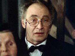 Vyacheslav Tikhonov in Ubit drakona (1988)