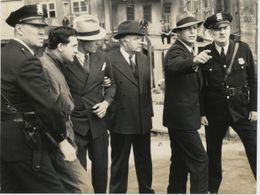 Wade Boteler, Buster Crabbe, Kernan Cripps, Donald Gallaher, William Gould, and Hugh Huntley in Red Barry (1938)