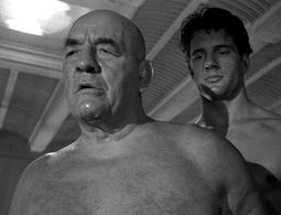 Ken Richmond and Stanislaus Zbyszko in Night and the City (1950)