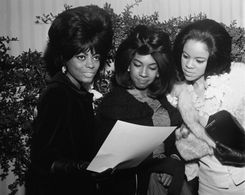 Diana Ross, Florence Ballard, The Supremes, and Mary Wilson