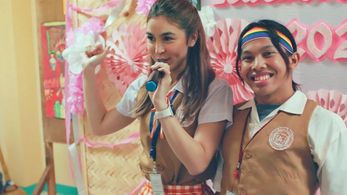 Julia Barretto and Awra Briguela in The Seniors (2022)