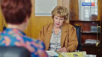 Tatyana Orlova in Mezhdu nami, devochkami. Prodolzheniye: Episode #1.7 (2019)