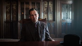 Jacob Dewig in The Resistance Banker 2017