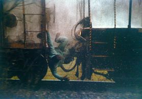 Daniel Stevens doubling Chris Pine in 'Unstoppable'