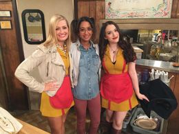 2 Broke Girls