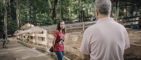 Rob Rownd and Bela Padilla in I America (2016)