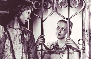 Oleg Dal and Elena Proklova in How Ivanushka the Fool Travelled in Search of Wonder (1977)