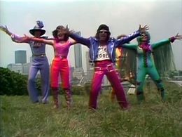 Debra Clinger, Louise DuArt, Michael Lembeck, and Bert Sommer in The Krofft Supershow (1976)