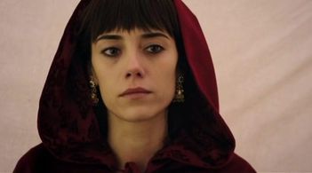 Cansu Dere in The Magnificent Century (2011)