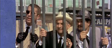 Louis de Funès, Jean Droze, and Jacques Ferrière in The Sucker (1965)